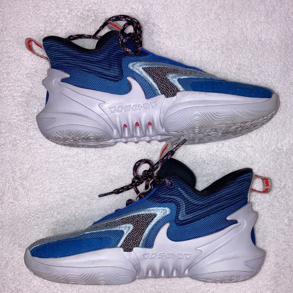 Nike Cosmic Unity 2 Men's Sneakers Casual Athletic Premium Basketball Gy… - Picture 2 of 7